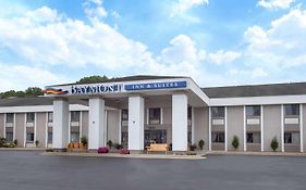 Baymont Inn And Suites Grand Haven