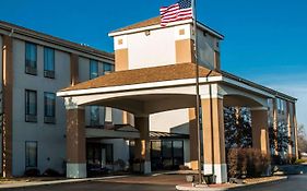 Quality Inn & Suites Near St Louis And I-255