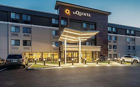 La Quinta Inn & Suites By Wyndham Salem Nh