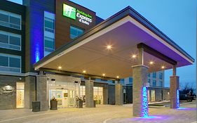 Holiday Inn Express And Suites Collingwood 3*