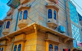 Hotel Rose Fort Jaisalmer 3*