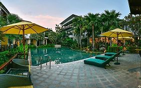 Coco Retreat Phuket Resort And Spa 4*