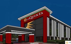 La Quinta Inn & Suites By Wyndham Houston Stafford Sugarland