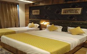 Hotel Lotus Villa Ahmedabad 3*
