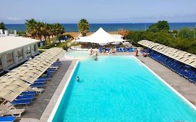Medea Beach Resort Agropoli