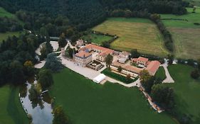 Domaine et Château de Valinches