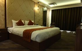 Triumph Hotel Varanasi 3*