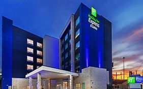 Holiday Inn Express & Suites - Houston - N Downtown, An Ihg Hotel