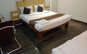 Hotel Slv Grand Tirupati 3*