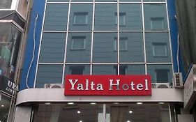 Yalta Hotel Istanbul 3*