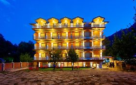The Husky Lodge And Cafe Manali (himachal Pradesh) 3* India