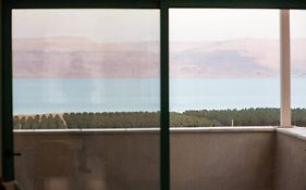 Family Apartment Dead-Sea View