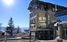 Hotel Des Pyrénées  3*