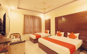 Hotel Devrana Delhi New Delhi 3* India