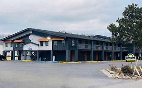 Days Inn And Suites By Wyndham Port Huron