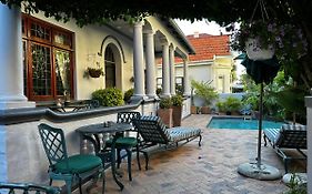 Olaf's Guest House Cape Town 4*