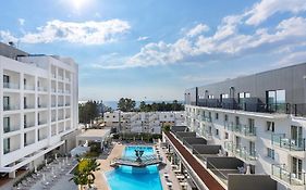 Anemi Apartments Paphos 4*