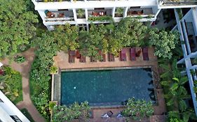 Moon Residence And Spa Siem Reap 4*