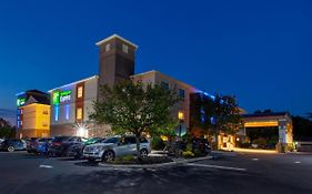 Holiday Inn Express Absecon