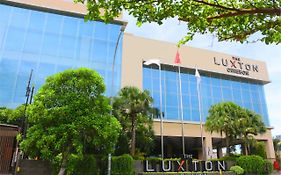 Hotel Luxton Cirebon 4*