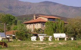 Casa Rural Ropino