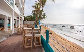 Hikkaduwa Beach Hotel  Sri Lanka