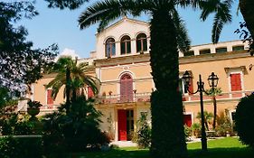 Villa Fenicia