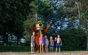 Yogi Bear's Jellystone Park Camp Resort Wisconsin Dells 3*