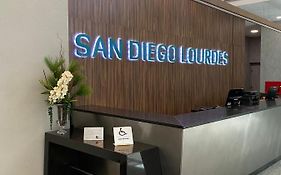 San Diego Suites Lourdes - Oficial  4*