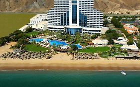 Le Meridien Al Aqah Beach Resort  5* United Arab Emirates