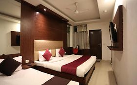 Hotel Grand Urban Luxury Near Delhi Airport