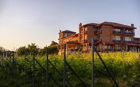 Schuchmann Wines Chateau,Villas & Spa