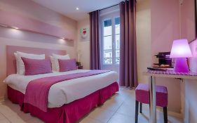 Pink Hotel Paris 3*