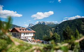 Mountain Residence Alpenhof - Company Hotel Alpenhof Kg Sas Der Gasser Renate