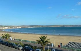Stunning Sea Views From Apartment In Weymouth