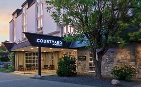 Hotel Courtyard By Marriott Wiesbaden-nordenstadt  4*