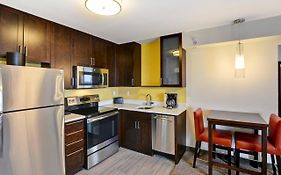 Residence Inn by Marriott Milwaukee North/glendale