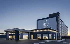 Delta by Marriott Indianapolis Airport