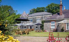 Broadway Country House 4*