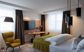 Top Hotel Esplanade Dortmund 4*