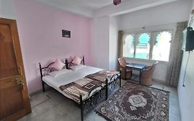 Hotel Ishwar Palace Udaipur India