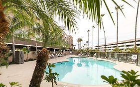 Comfort Inn & Suites San Diego - Zoo Seaworld Area