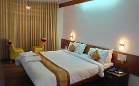 Hotel Radhika Palace Satara 3*