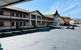 Alpine Valley Inn