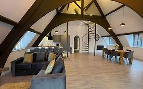 Central Luxurious Stylish Church Conversion