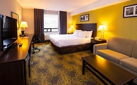 Comfort Hotel And Suites Peterborough