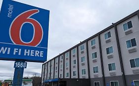 Motel 6 Boston West Framingham 2*