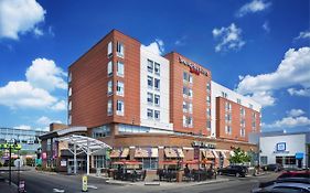 Springhill Suites By Marriott Bakery Square  3*
