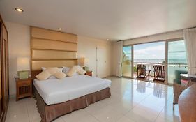 Bella Villa Cabana Pattaya 3*