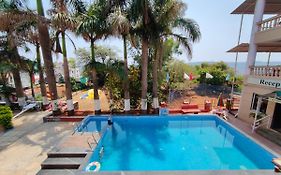 Saga Resort Mahabaleshwar 4* India